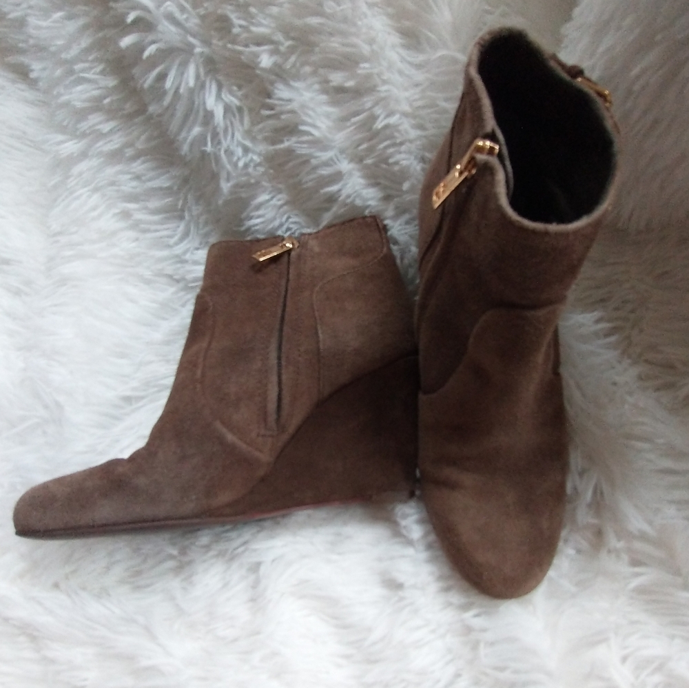 Tory Burch Brown Suede Wedge Ankle boots, Milan Booties Women's Size 6M